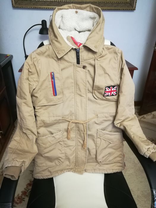 Продам зимнию куртку