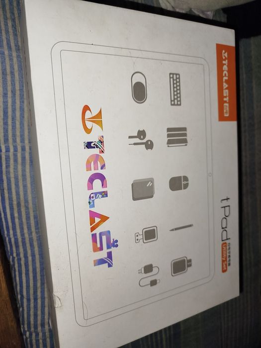 Продам планшет Тесласт