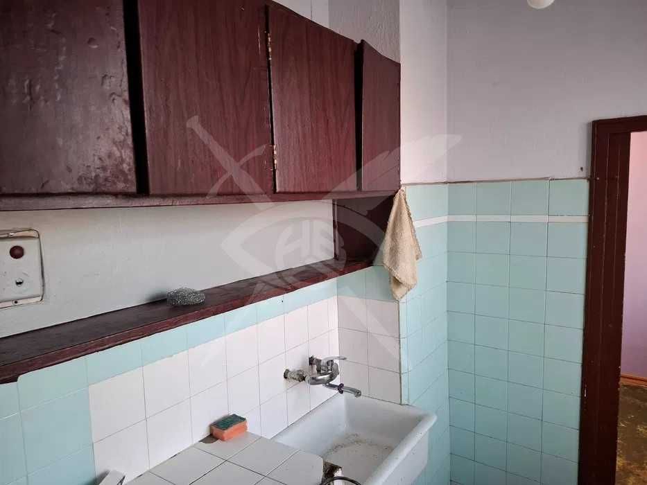 Продава се Тристаен апартамент в Варна, Чайка - 80 кв.м за 1813 €/кв.м - Снимка #3