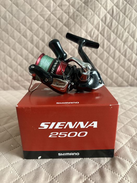 Mulineta spinning Shimano Sienna 2500 FG