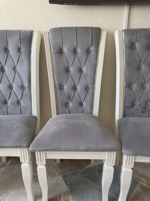 Продам стуля 6 штук