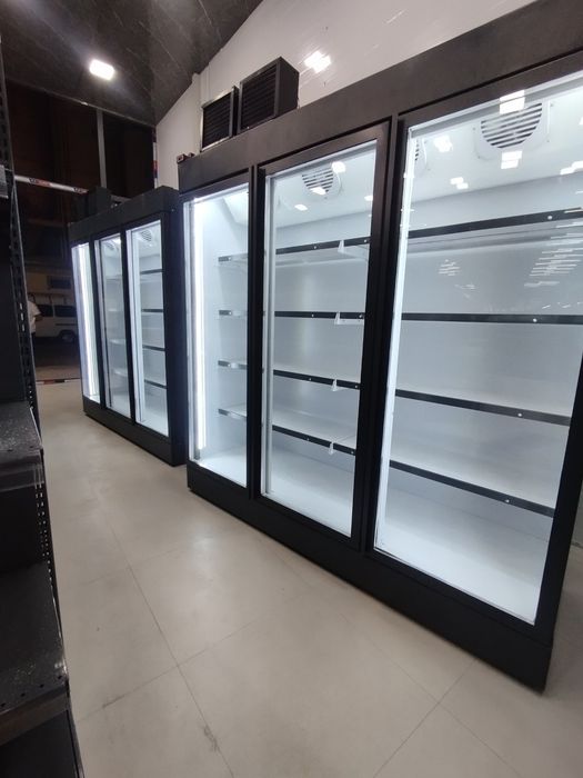 Продаю Шкаф Ветрина холодильник