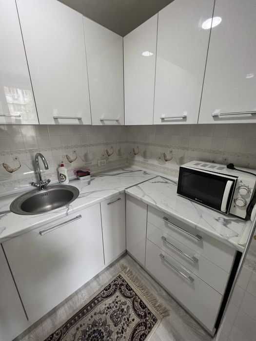 Сдам квартиру на Горьком 2/2/4/Ориетир Саёхат