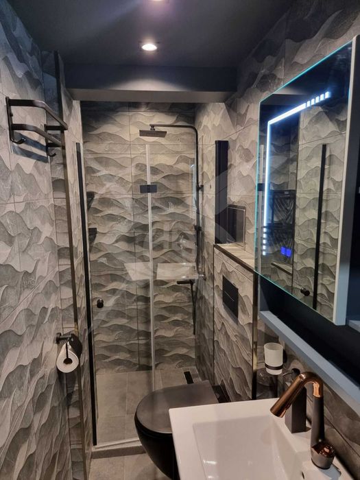 Продава се Двустаен апартамент в София, Център - 66 кв.м за 5137 €/кв.м - Снимка #11