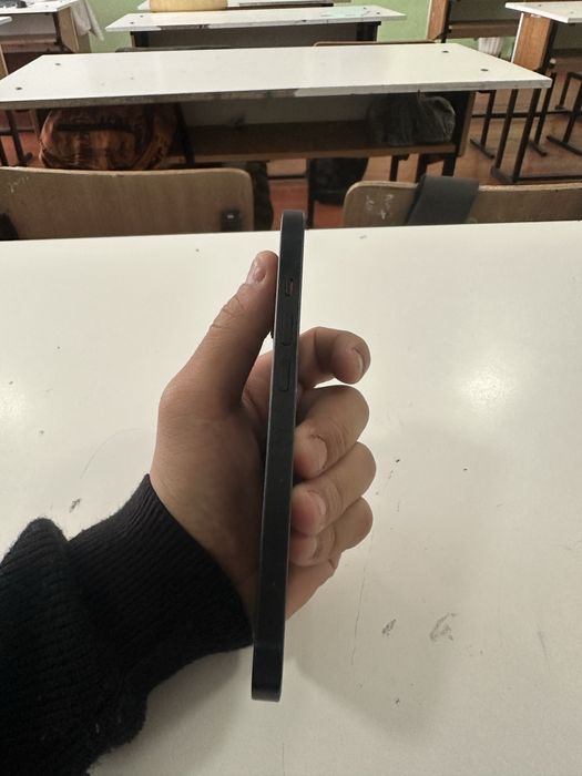 Айфон 13 акб 99