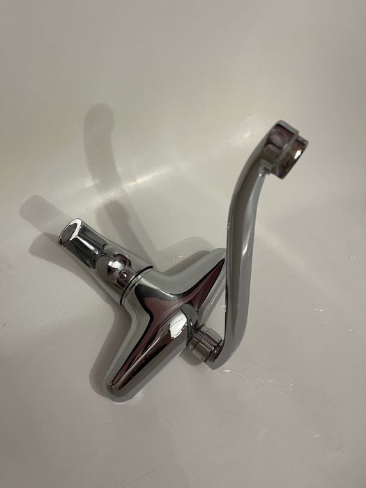 Аксесоари за баня + подарък батерия за мивка