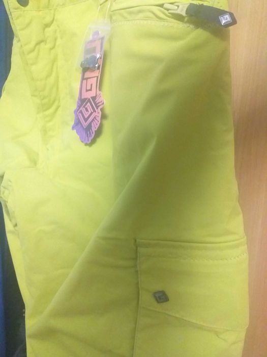 New - Pantaloni snowboard - GNU Dark Gold XL