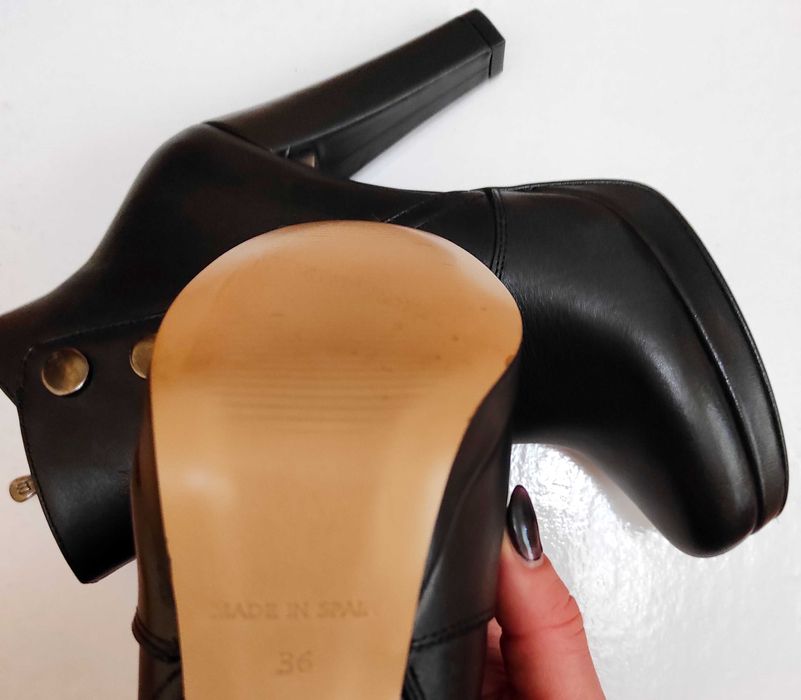 Дамски боти Roberto Botella