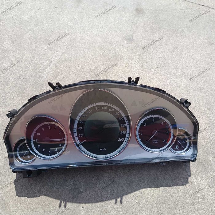 Ceas bord Mercedes Benz E Class W212 cod A2129001810