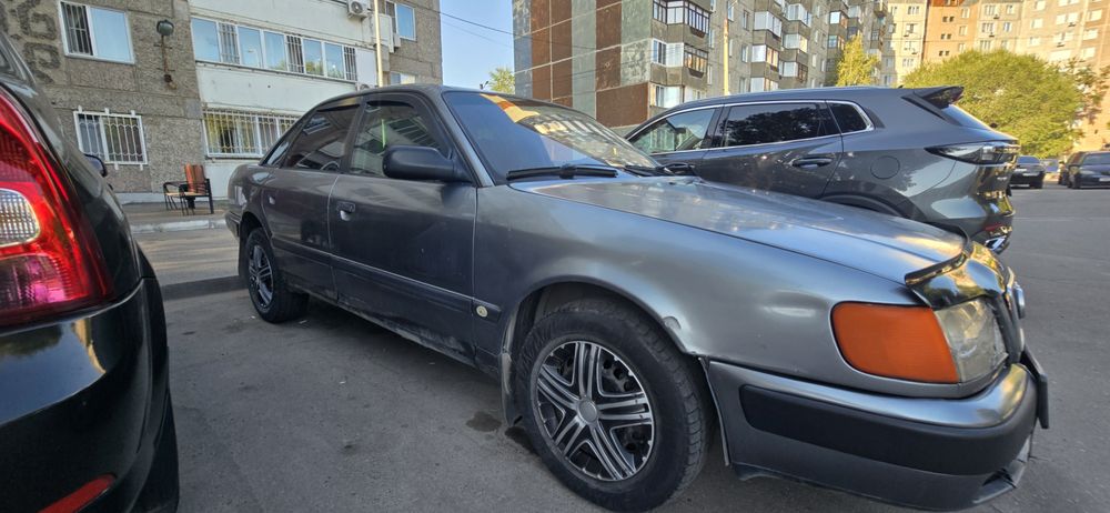Продам ауди 100с4