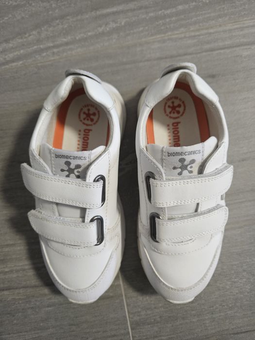 Adidasi biomecanics marime 29