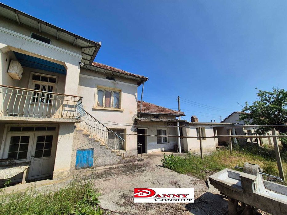 Продава се Къща в Велико Търново, Акация - 150 кв.м за 130 €/кв.м - Снимка #2