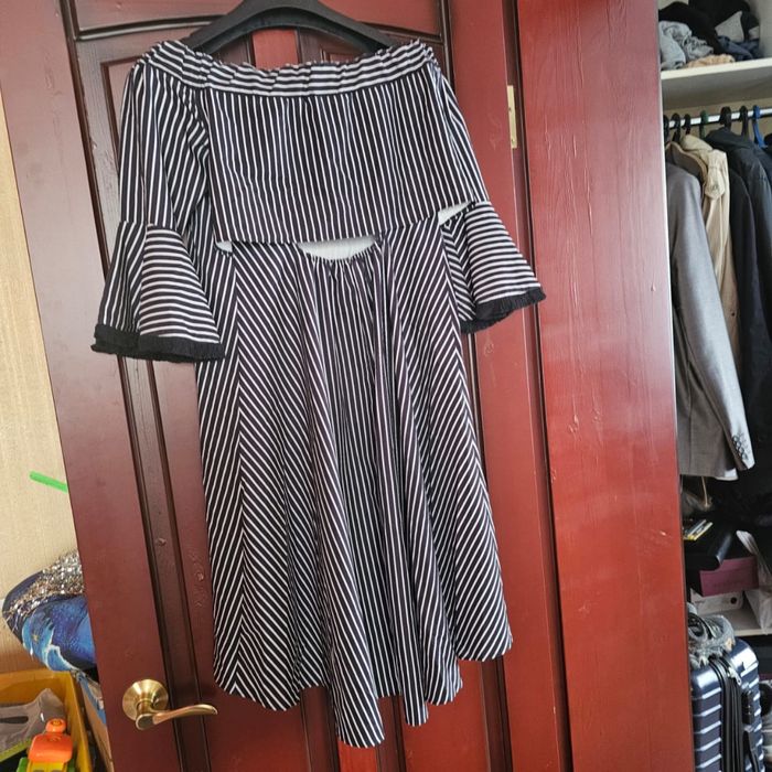 Распродажа новой одежды