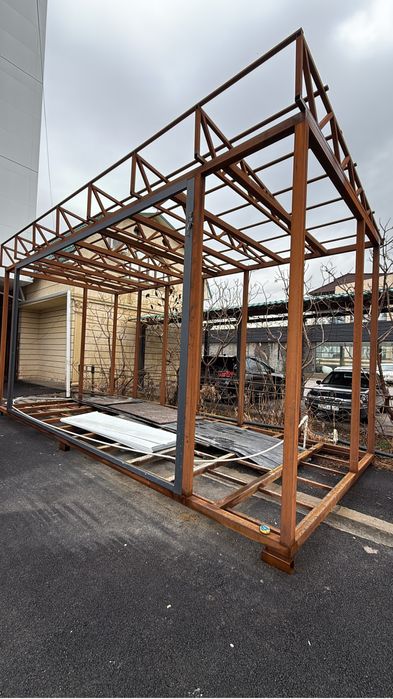 Каракас для бутика