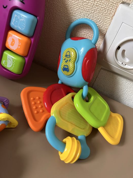 Lot jucarii muzicale 3-9 luni NOI