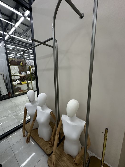 Продается рейлы и манекены