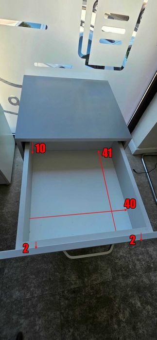 Vand mobilier birou cu 3 sertare