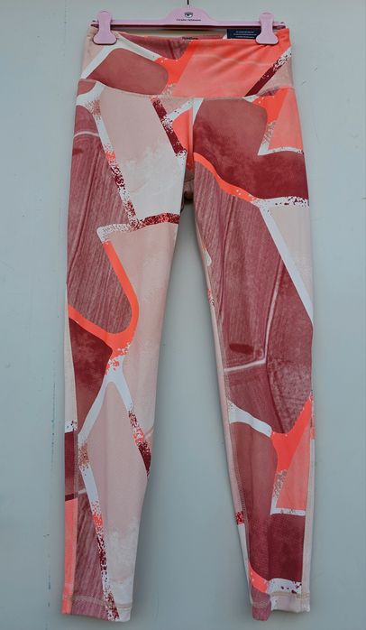 Reebok оригинален дамски клин нов  Л размер