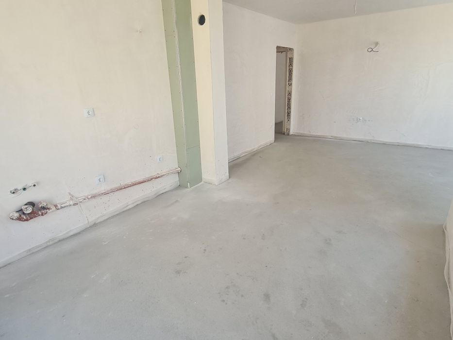 Продава се Многостаен апартамент в Пловдив, Южен - 133 кв.м за 1466 €/кв.м - Снимка #2