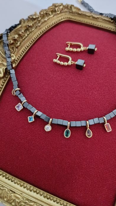 Колье из гематина