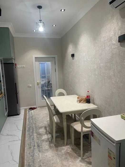 Сдаётся квартира ор-р ЖК Новза 4-комнат Шикарний Вид ул Мукимий