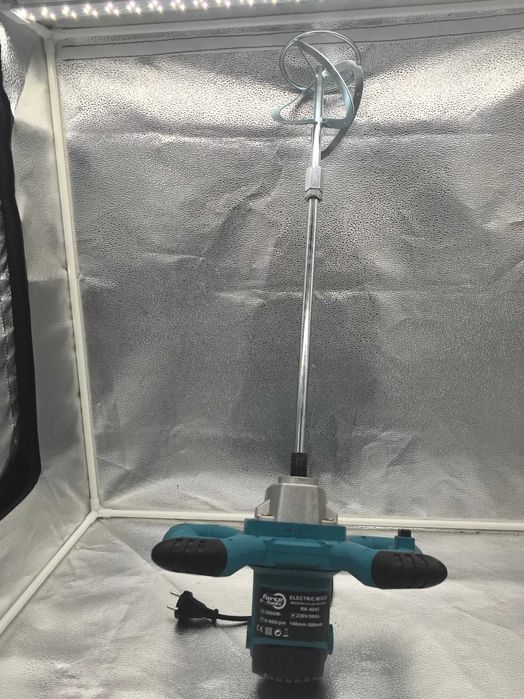 Mixer electric profesional 2800W putere si control