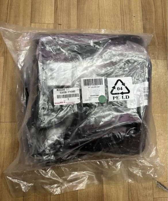 Оригинал, Брызговики Camry 70 - 75