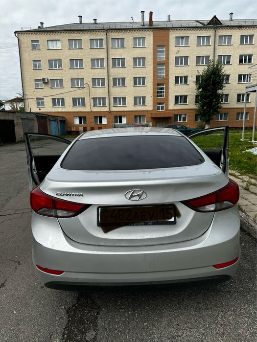 Продам машину hyundai