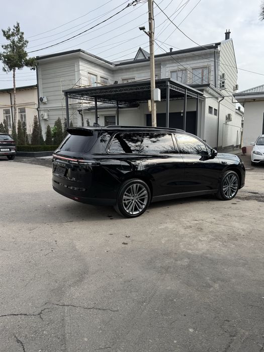 Leapmotor C16 3 pozitsa