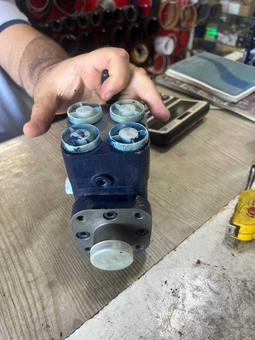 Дозатор сотилади