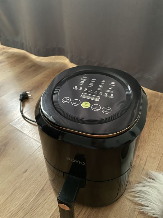 Friteuza cu aer cald