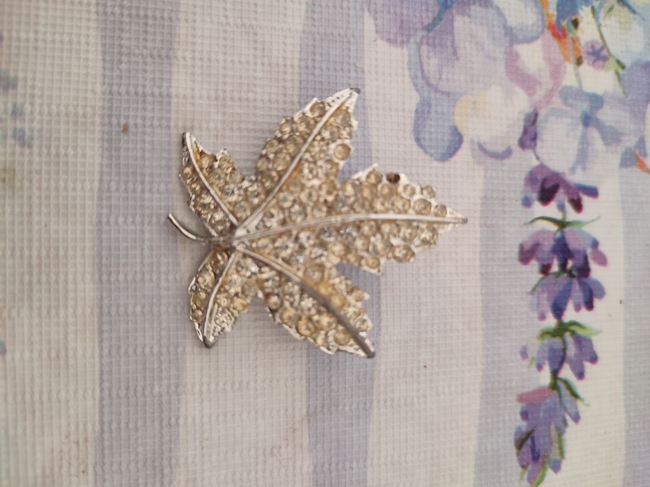 старинна брошка емайл и порцеланарт деко 1930 нова винтидж гривна