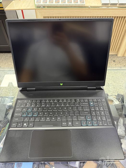 Acer Predator Helios Neo 16 (Predator