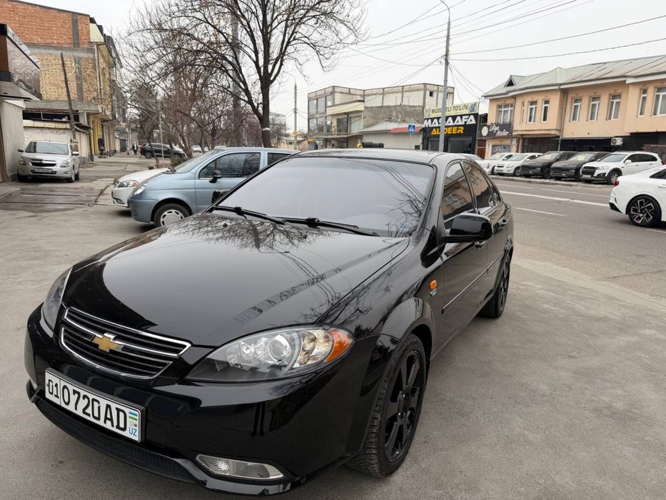 Gentra sotiladi navarotlari bor