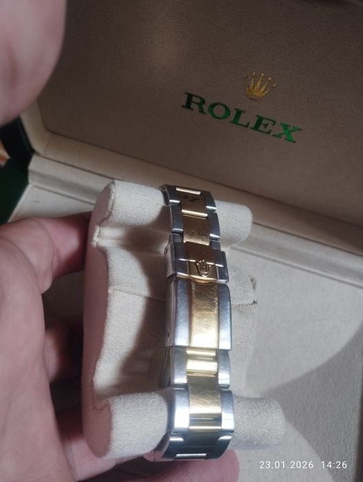 Rolex 24 Ad Daytona 1992 soat sagat saat