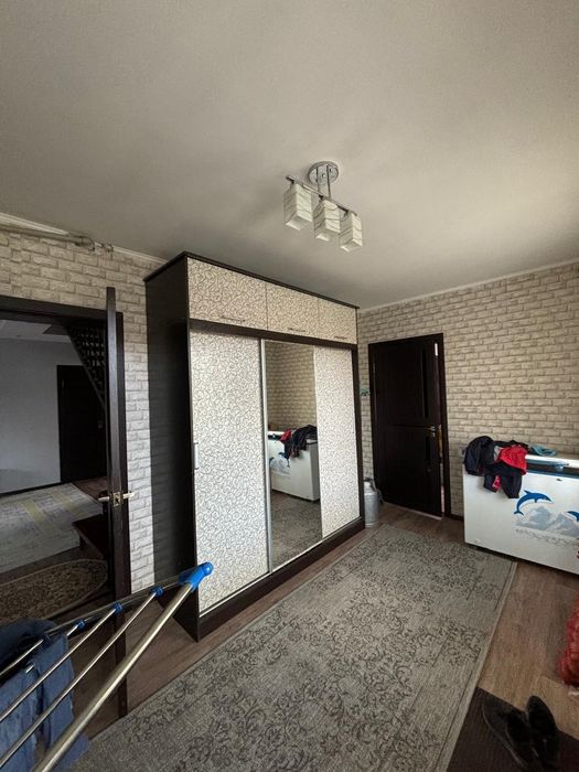 Продается дом 6 комнат