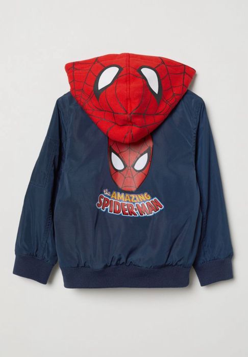 Осенняя куртка H&M marvel