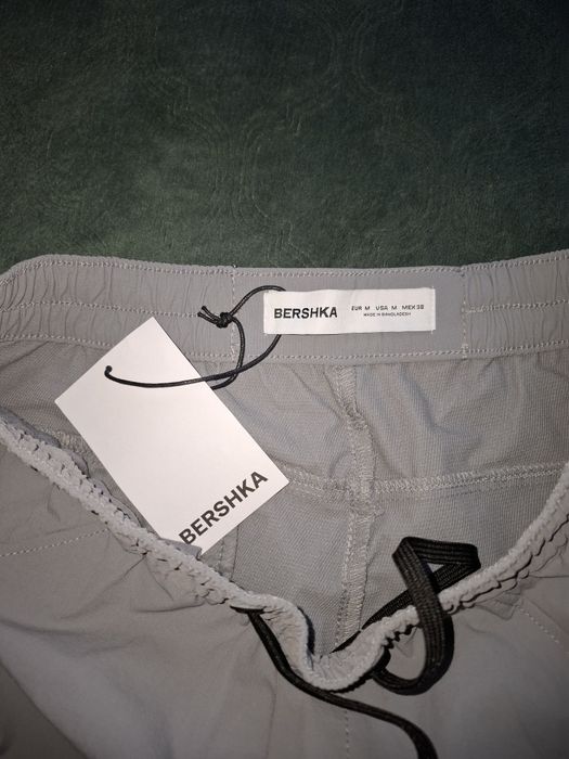 Мъжки панталони Bershka