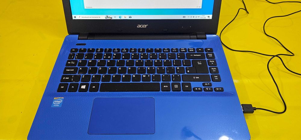 Laptop Acer E5-411 Series Intel Celeron N2840 2.16 GHz