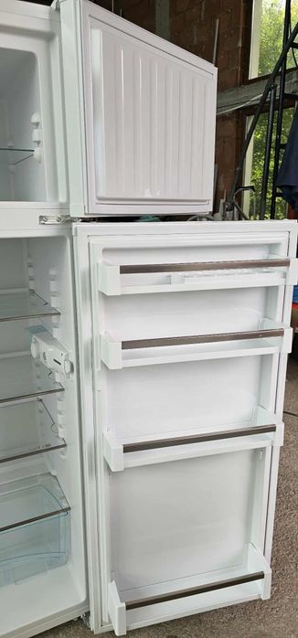 Хладилник с камера Liebherr в гаранция