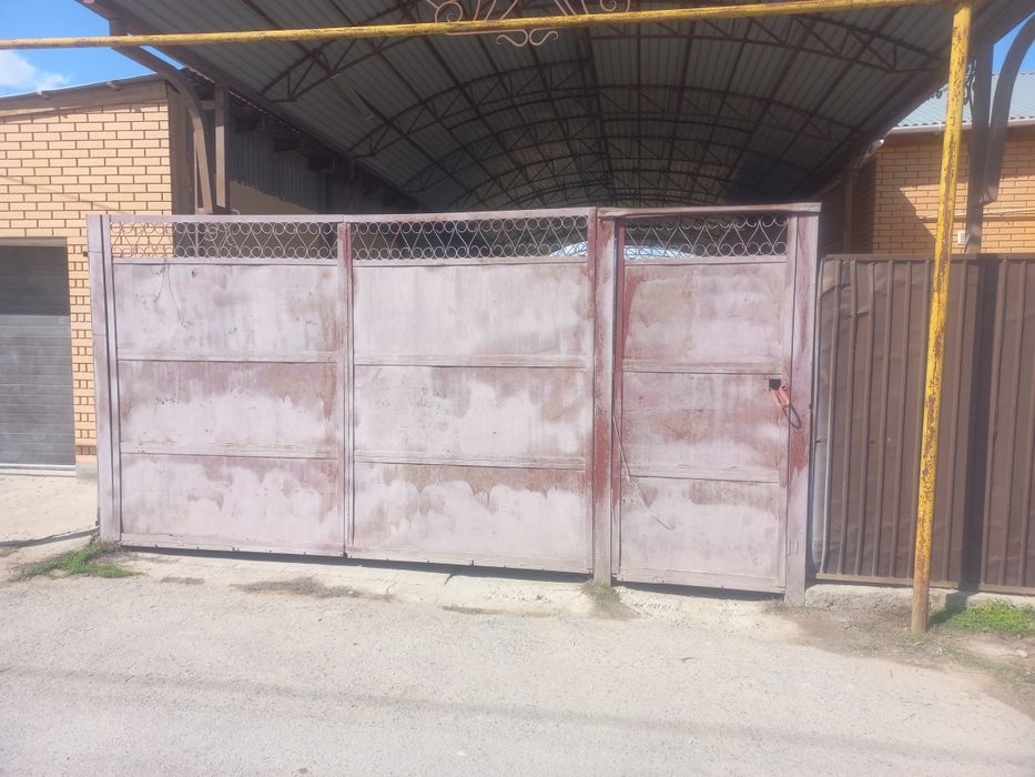 Темір қақпа сатылады