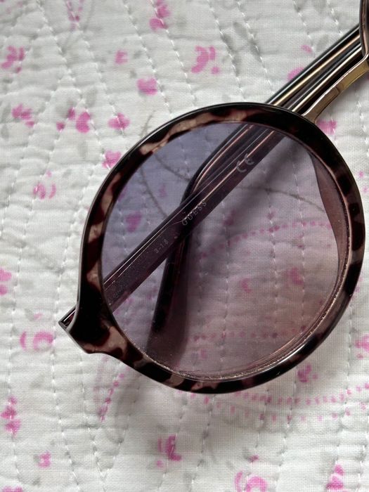 Страхотни слънчеви очила Guess