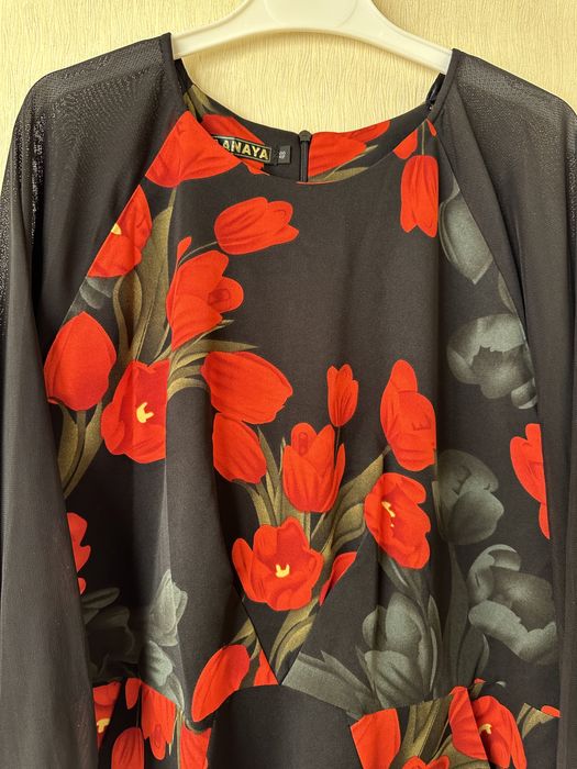 Продам платья и юбку