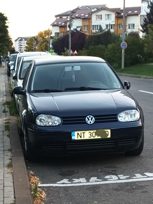 De vanzare Golf 4 1.6 benzina