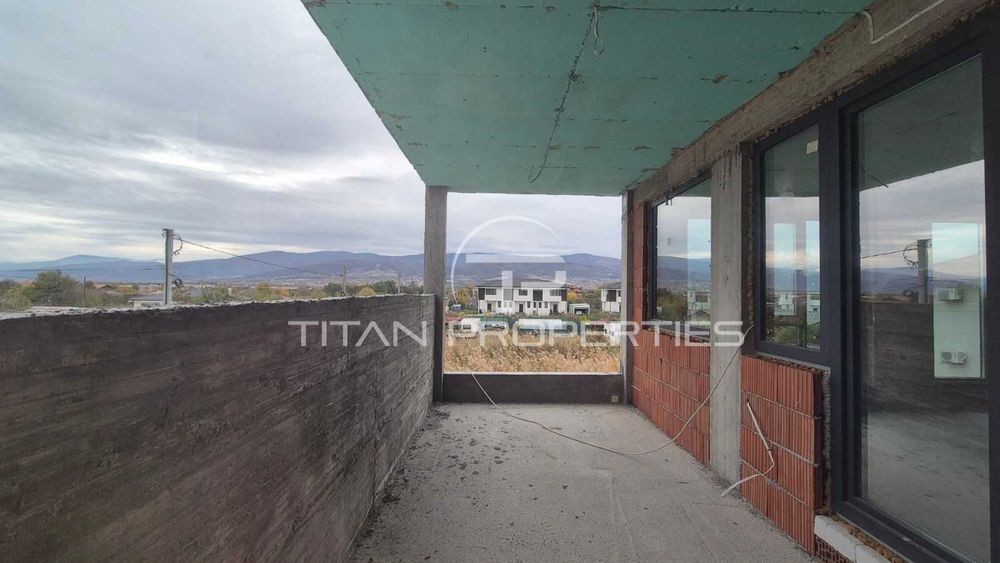 Продава се Тристаен апартамент в Пловдив, Беломорски - 142 кв.м за 1301 €/кв.м - Снимка #10