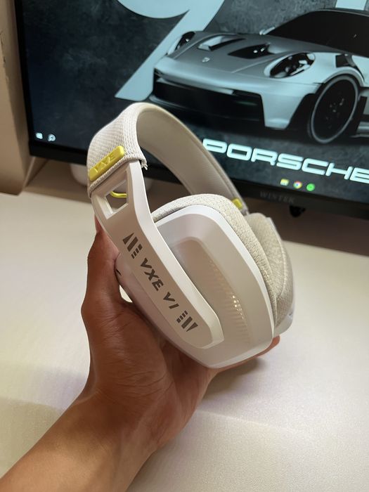 Наушник VGN VXE V1