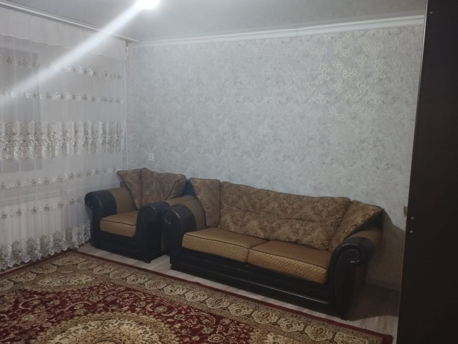 Сдам 2х комн квартиру
