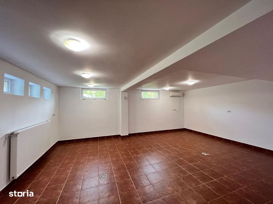 Vilă Pipera | 360 mp | Teren 1.000 mp | 8 camere | 5 băi | Garaj