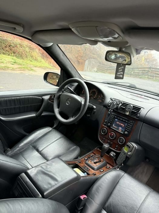 Mercedes Ml W163