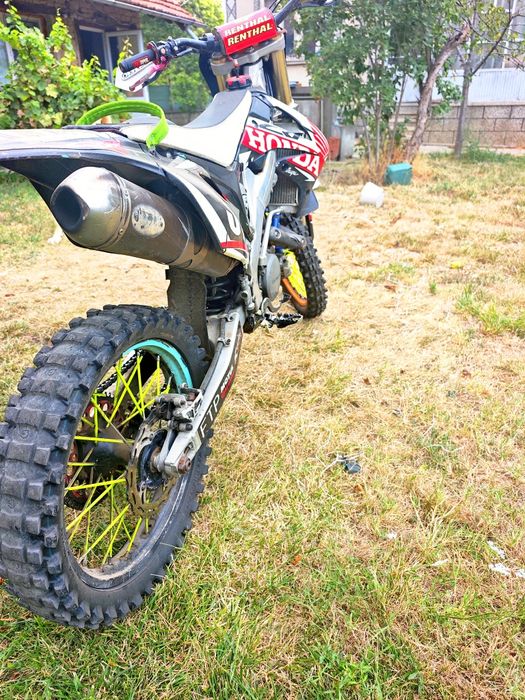 HONDA CRF 250 2012 година